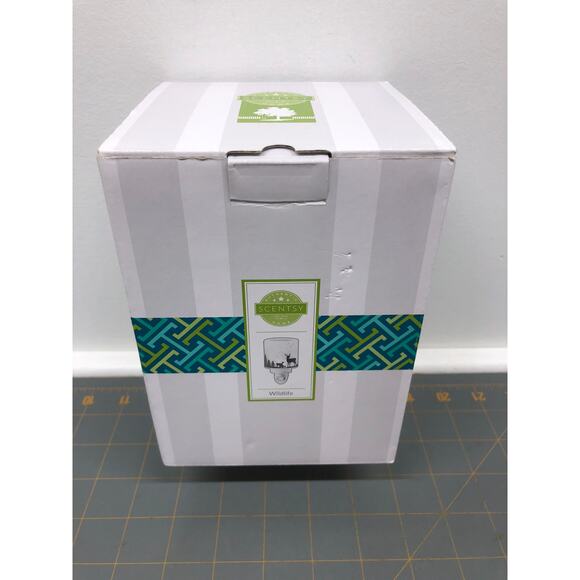 Scentsy Wildlife Mini Plugin Wax Warmer Frosted Glass Nightlight Deer Trees - Picture 4 of 10